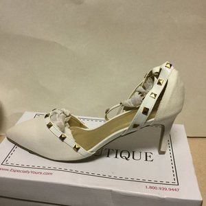 EY Boutique Women's White Shoes- Size: 12W
